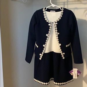 Beautiful girl dress size 6